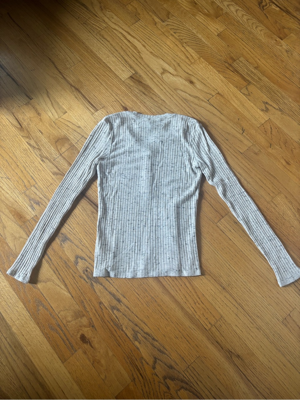 ENZA COSTA Luxurious Ribbed Henley Made in USA Like New Condition - Picture 2 of 4